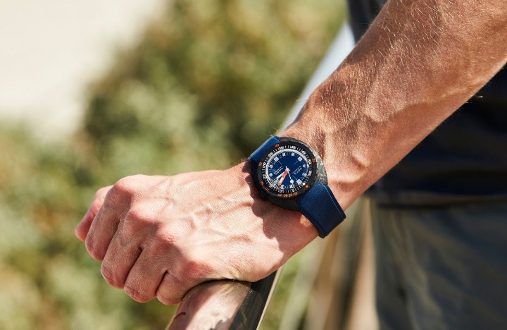 Obrázok z Doxa SUB 300 Carbon Caribbean