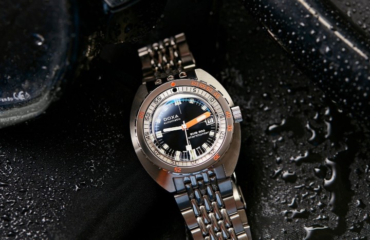 Obrázok z Doxa SUB 300 Sharkhunter