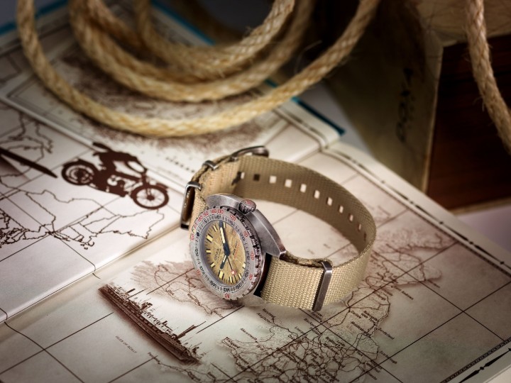 Obrázok z Doxa SUB 300T Clive Cussler Edition