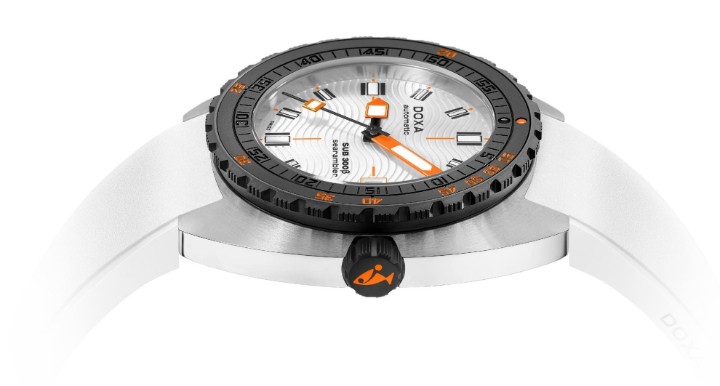 Obrázok z Doxa SUB 300β Searambler