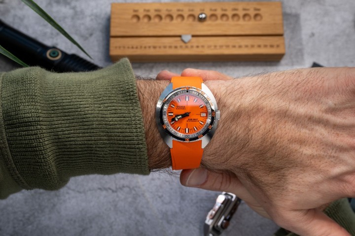 Obrázok z Doxa SUB 200T Professional