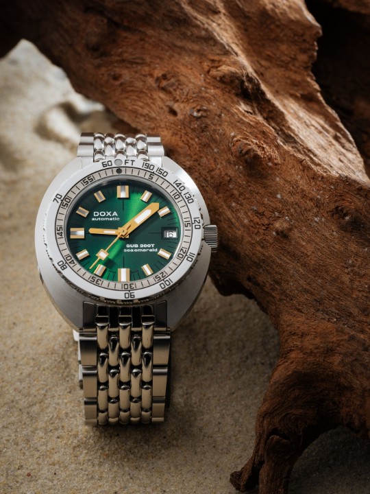 Obrázok z Doxa SUB 200T Sea Emerald