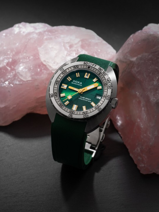 Obrázok z Doxa SUB 200T Sea Emerald