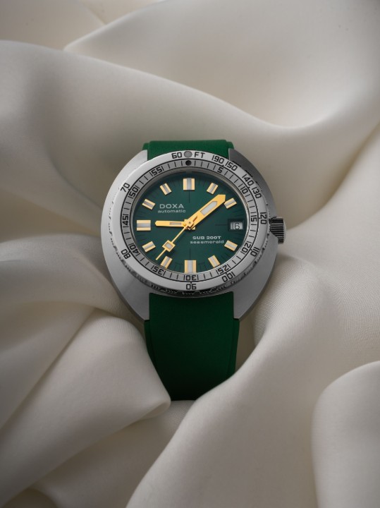Obrázok z Doxa SUB 200T Sea Emerald