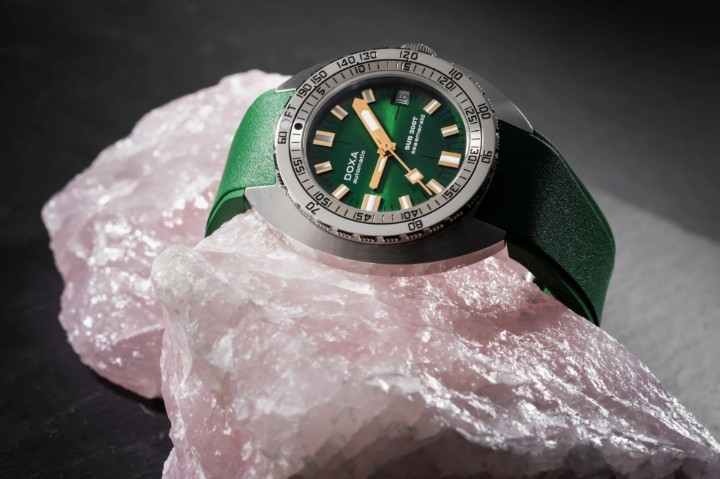 Obrázok z Doxa SUB 200T Sea Emerald