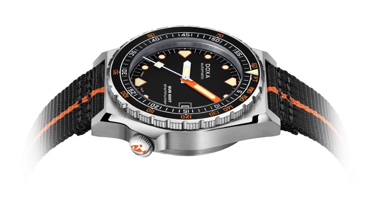 Obrázok z Doxa SUB 600T Sharkhunter