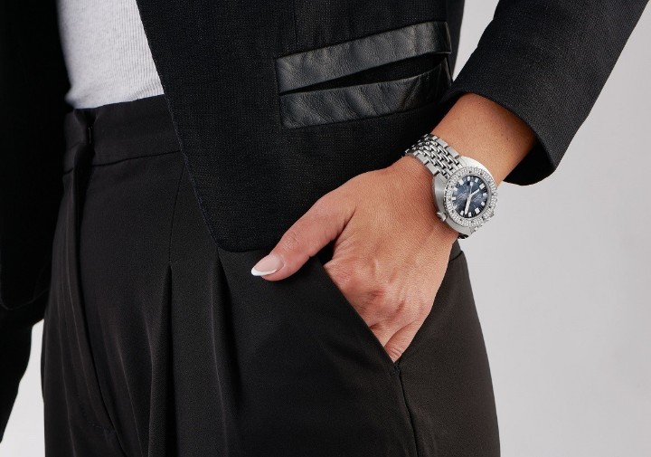 Obrázok z Doxa SUB 200T Diamonds Sharkhunter