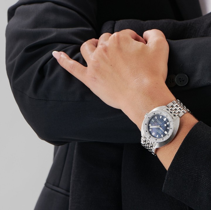 Obrázok z Doxa SUB 200T Diamonds Caribbean