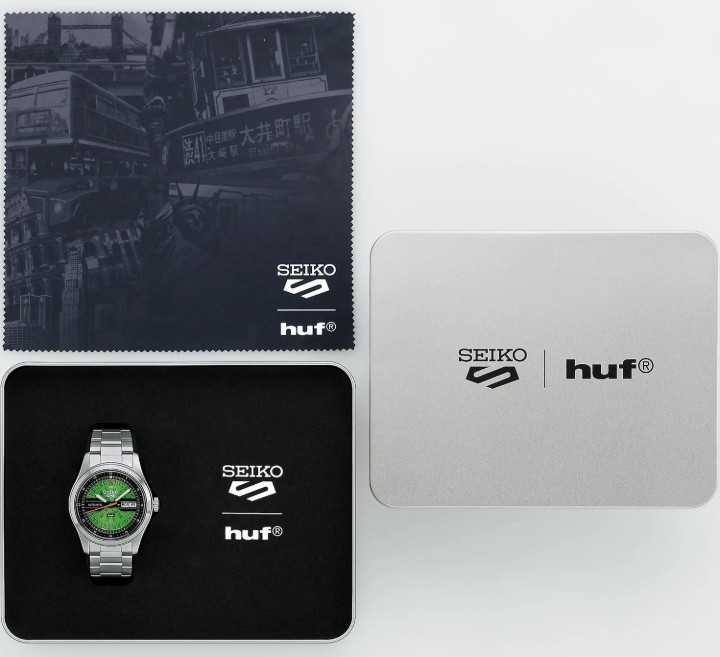 Obrázok z Seiko 5 Sports HUF Limited Edition