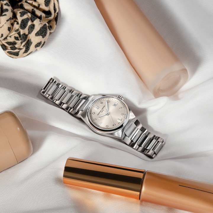 Obrázok z Frederique Constant Highlife Ladies Quartz