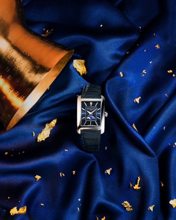 Obrázok z Frederique Constant Classics Carrée Moonphase Automatic