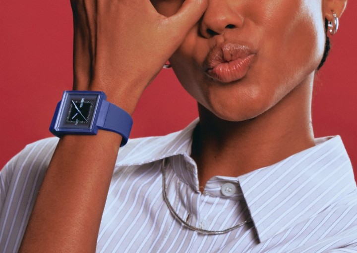 Obrázok z Swatch Squarely Blacklight