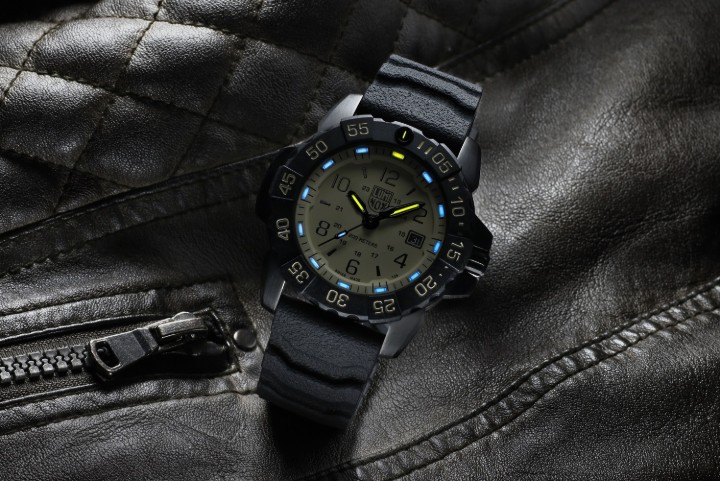 Obrázok z Luminox Navy SEAL Foundation 3250 Series