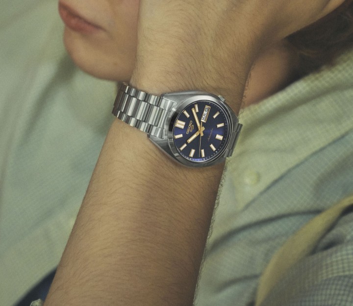 Obrázok z Seiko 5 Sports SNXS ‘Blazer Blue’