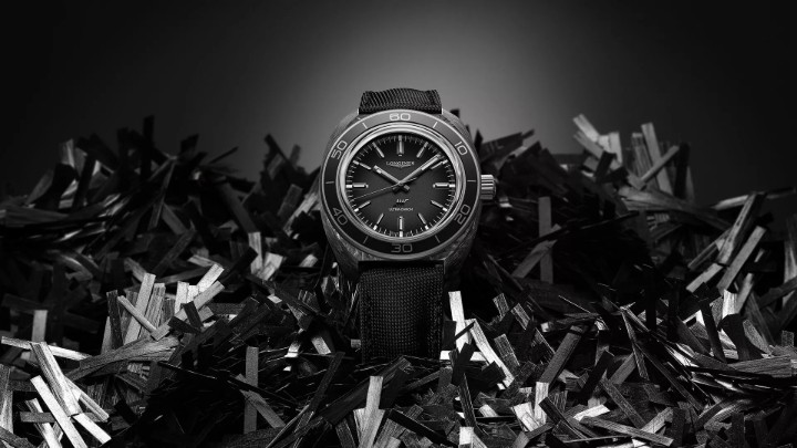 Obrázok z Longines Ultra-Chron Carbon