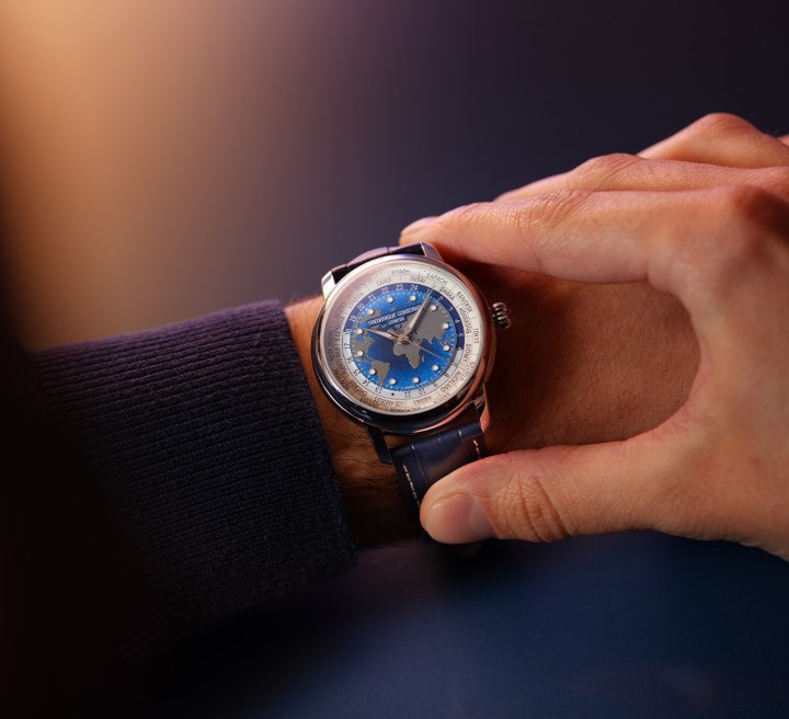 Obrázok z Frederique Constant Classics Worldtimer Manufacture