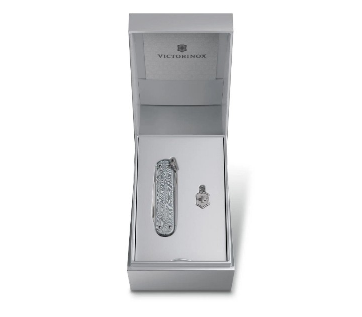 Obrázok z Kapesní nůž Victorinox Classic SD Brilliant Damast