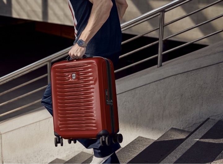 Obrázok z Kabinový kufr Victorinox Airox Hardside