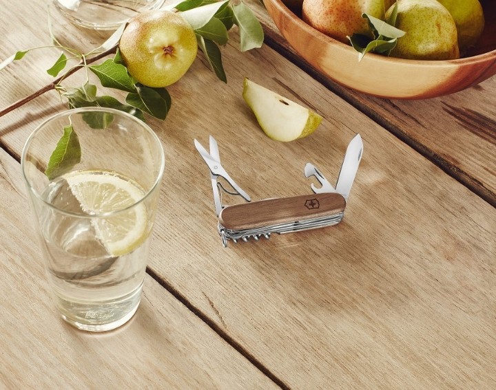 Obrázok z Kapesní nůž Victorinox Huntsman Wood