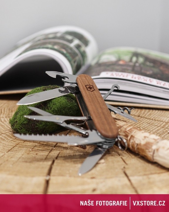 Obrázok z Kapesní nůž Victorinox Huntsman Wood