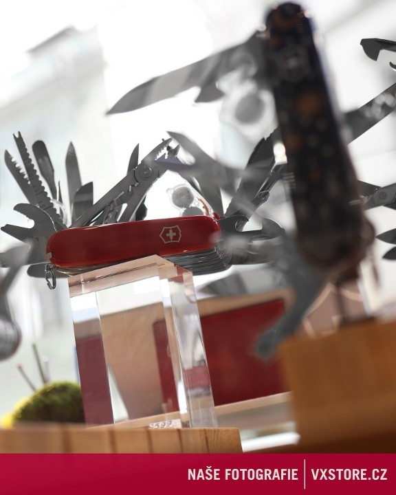 Obrázok z Kapesní nůž Victorinox Swiss Champ XXL