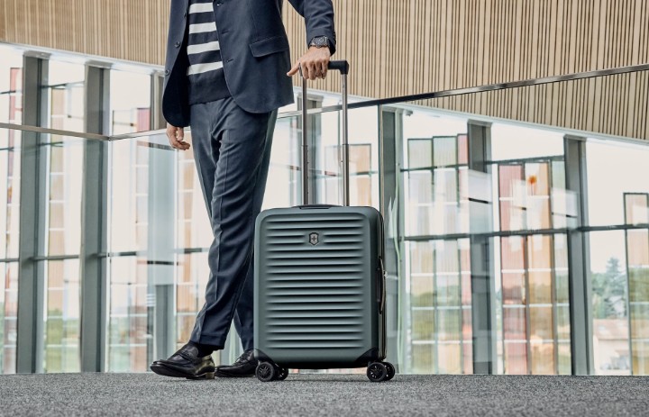 Obrázok z Kabinový kufr Victorinox Airox Advanced Storm Expandable