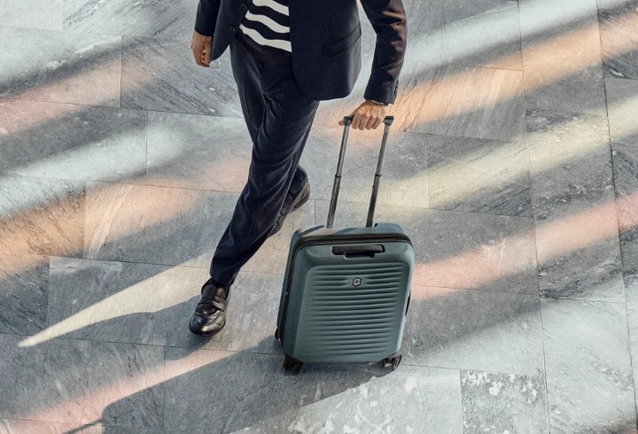 Obrázok z Kabinový kufr Victorinox Airox Advanced Storm Expandable