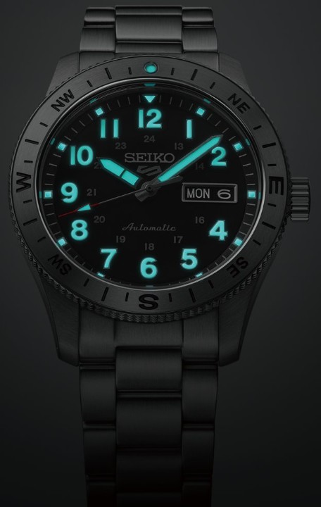 Obrázok z Seiko 5 Sports Field Style