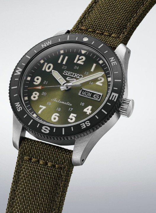 Obrázok z Seiko 5 Sports Field Style