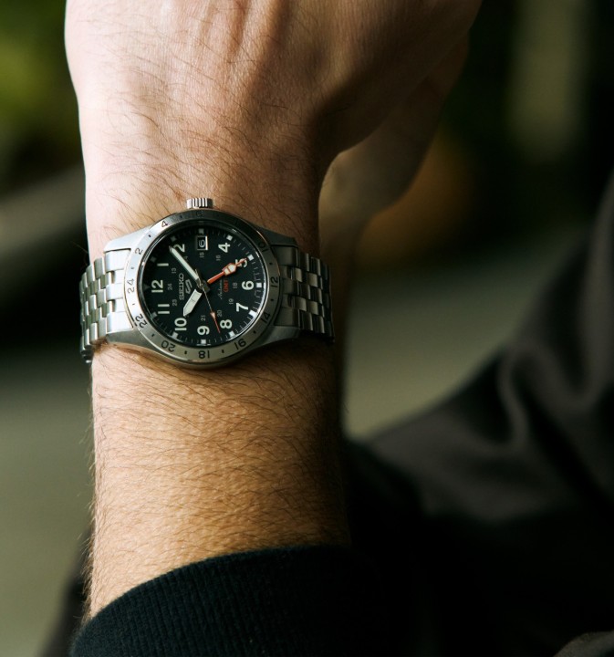 Obrázok z Seiko 5 Sports Field Style