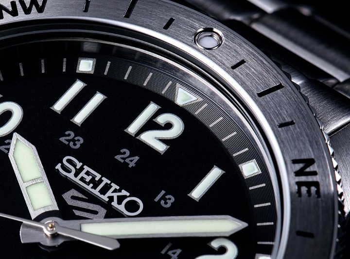 Obrázok z Seiko 5 Sports Field Style