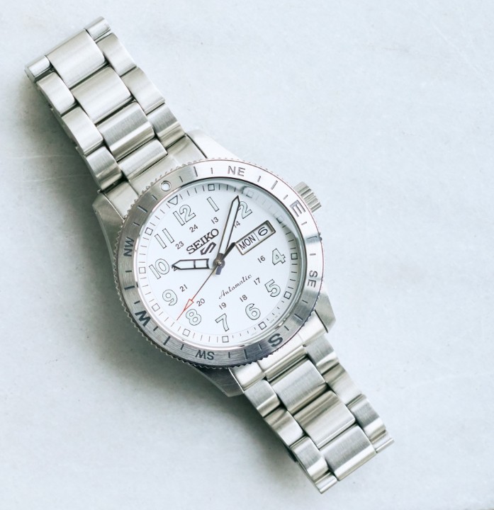 Obrázok z Seiko 5 Sports Field Style