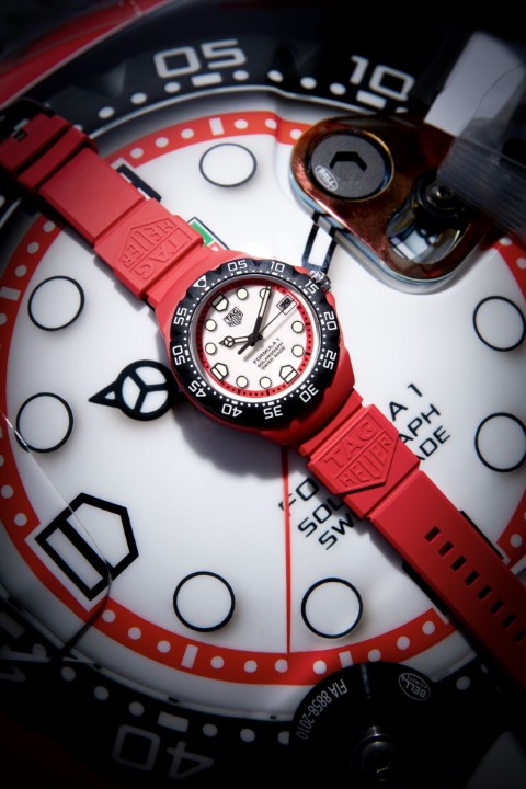 Obrázok z Tag Heuer Formula 1 Solargraph