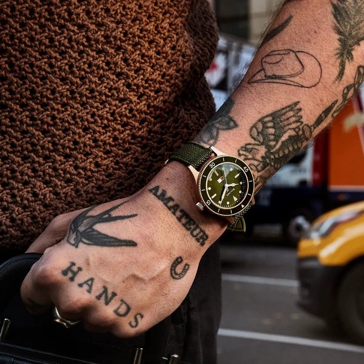Obrázok z Bulova MIL-Ships Automatic 150th Anniversary Special Edition