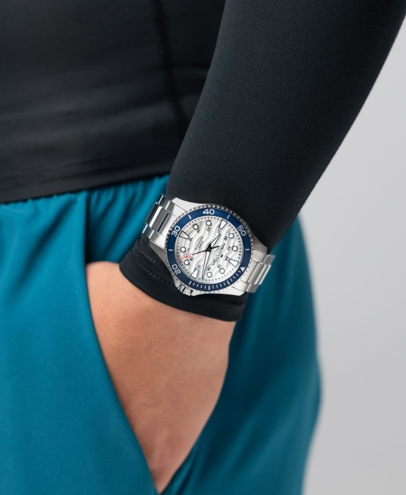 Obrázok z Hamilton Khaki Navy Scuba Auto