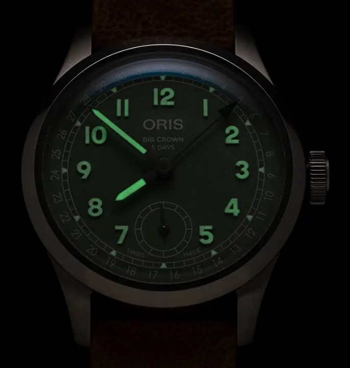 Obrázok z Oris Big Crown Pointer Date