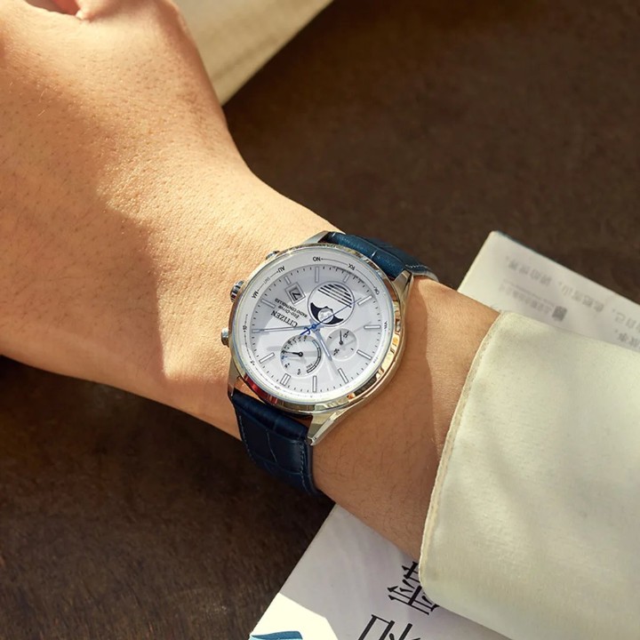 Obrázok z Citizen Eco-Drive Radio Controlled Moonphase