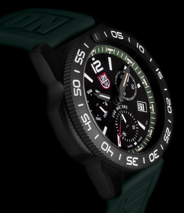 Obrázok z Luminox Pacific Diver Chronograph 3140 Series