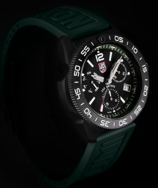 Obrázok z Luminox Pacific Diver Chronograph 3140 Series