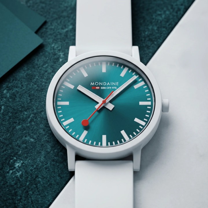 Obrázok z Mondaine Essence Transformative Teal Limited Edition