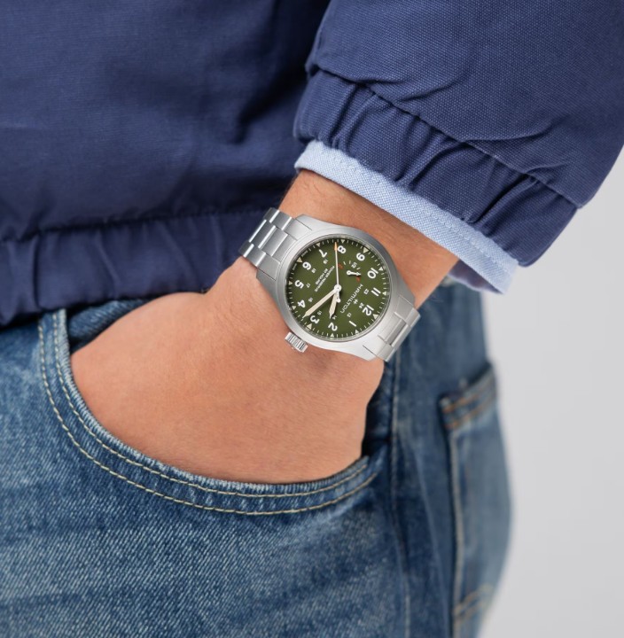 Obrázok z Hamilton Khaki Field Mechanical Power Reserve