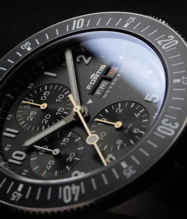 Obrázok z Fortis Novonaut N-42 Titanium Legacy
