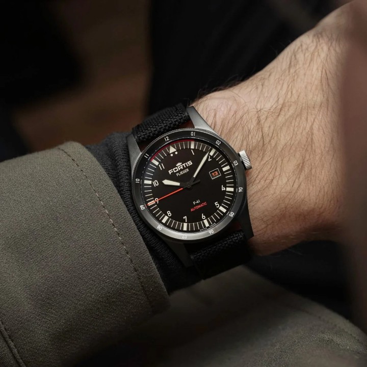 Obrázok z Fortis Flieger F-41 Werk 7 Mission Black Limited Edition