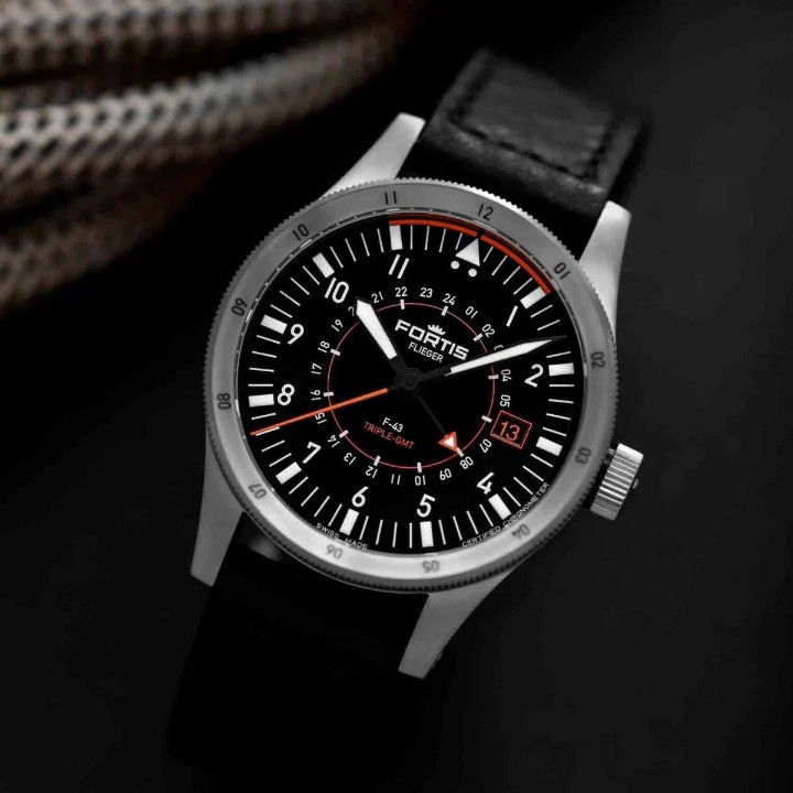 Obrázok z Fortis Flieger F-43 Triple GMT Original