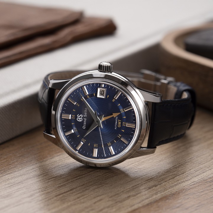 Obrázok z Grand Seiko Elegance Automatic GMT "Moondrop"