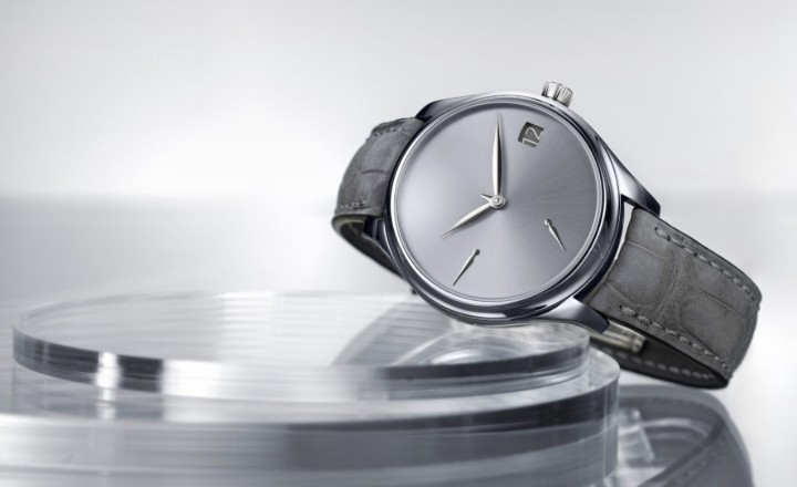 Obrázok z H. Moser & Cie Endeavour Perpetual Calendar Concept Tantalum