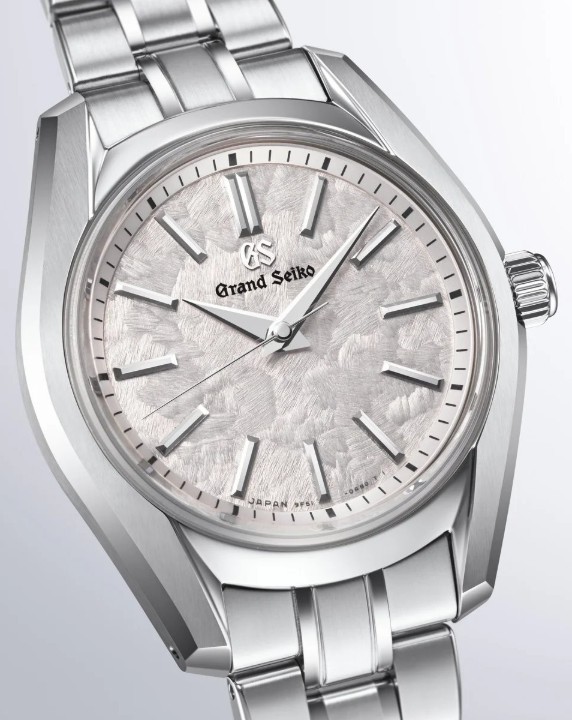 Obrázok z Grand Seiko Heritage Annual Accuracy Quartz “Hana-Ikada”