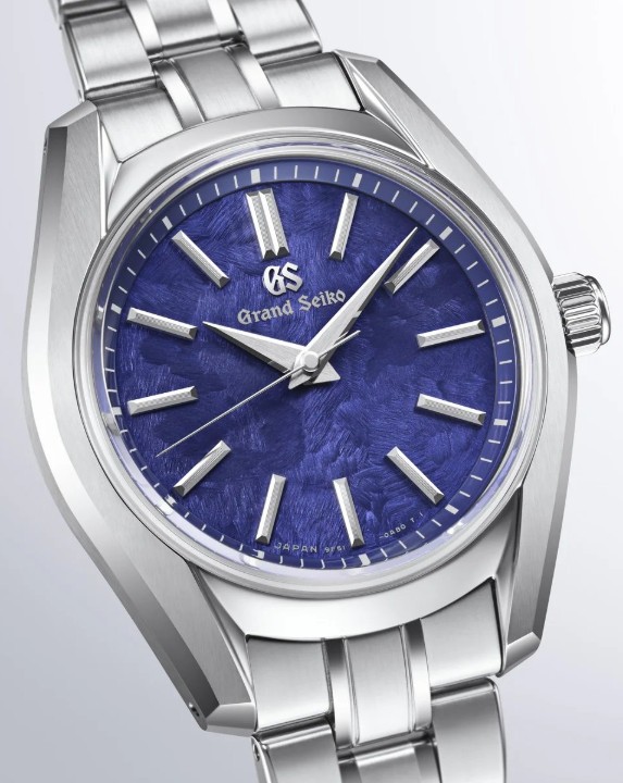 Obrázok z Grand Seiko Heritage Annual Accuracy Quartz “Hana-Ikada Blue”