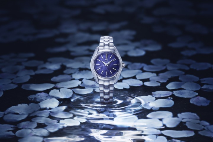 Obrázok z Grand Seiko Heritage Annual Accuracy Quartz “Hana-Ikada Blue”