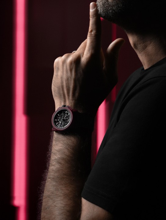 Obrázok z NORQAIN Independence Wild ONE Skeleton Chrono Limited Edition